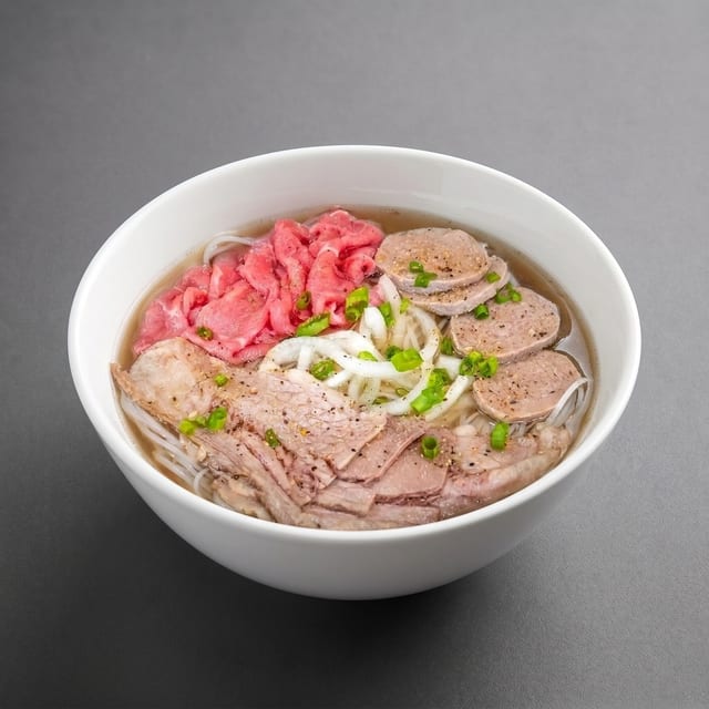 Pho Combination.